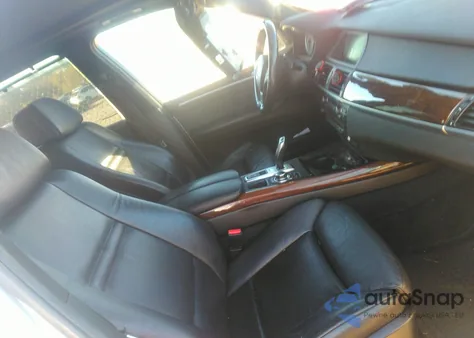 2012 BMW X5 xDrive35I/xDrive35I Premium/xDrive35I Sport Activity z USA, uszkodzony, nr VIN 5UXZV4C57CL755042